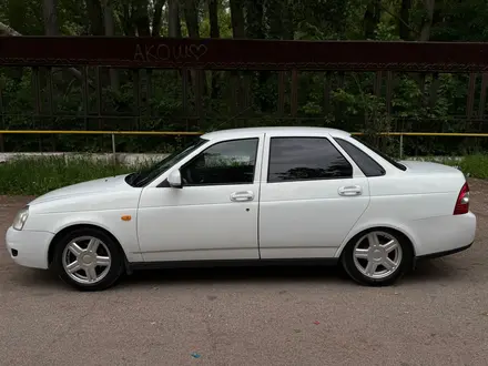 ВАЗ (Lada) Priora 2170 2013 года за 1 770 000 тг. в Алматы – фото 2