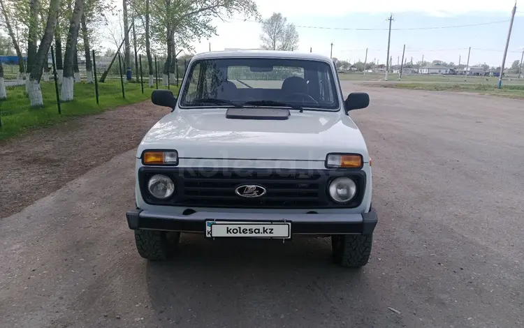 ВАЗ (Lada) Lada 2121 2013 годаүшін2 200 000 тг. в Астана