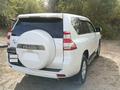 Toyota Land Cruiser Prado 2013 года за 12 600 000 тг. в Актобе – фото 2