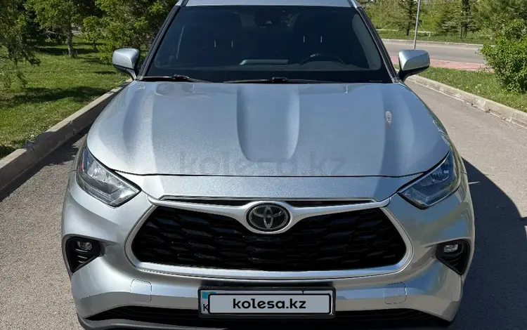 Toyota Highlander 2020 года за 19 900 000 тг. в Астана