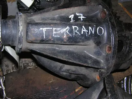 Редуктор задний Nissan Terrano 21 TD27 автомат 1993г. за 30 000 тг. в Семей