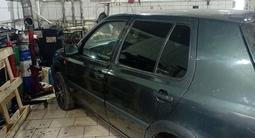 Volkswagen Golf 1993 годаүшін800 000 тг. в Караганда – фото 2