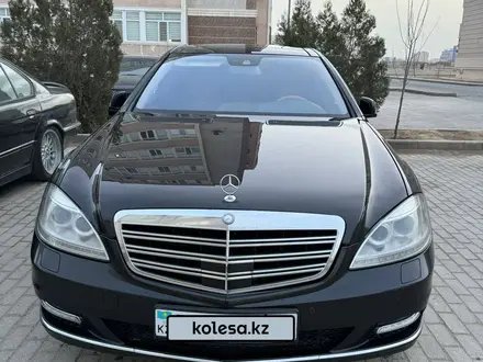 Mercedes-Benz S 600 2010 года за 10 000 000 тг. в Актау