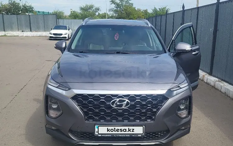 Hyundai Santa Fe 2020 годаүшін14 000 000 тг. в Астана