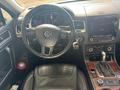 Volkswagen Touareg 2011 года за 6 507 900 тг. в Астана – фото 10