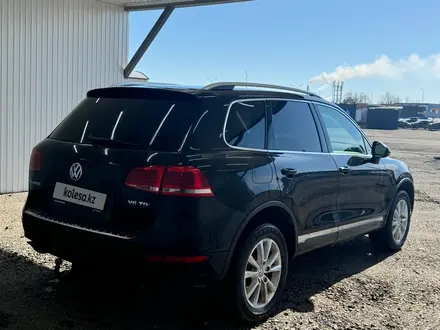Volkswagen Touareg 2011 года за 6 507 900 тг. в Астана – фото 6