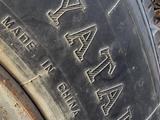 Шины китай износ 5% 315/80 22.5 за 80 000 тг. в Мерке – фото 5