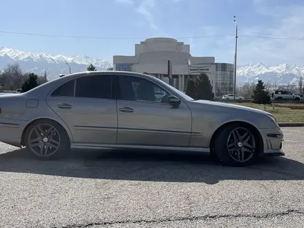 Mercedes-Benz E 500 2003 года за 7 500 000 тг. в Алматы – фото 4