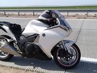 Honda  VFR 1200F 2013 годаүшін3 800 000 тг. в Алматы