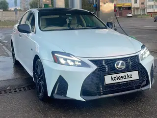 Lexus IS 350