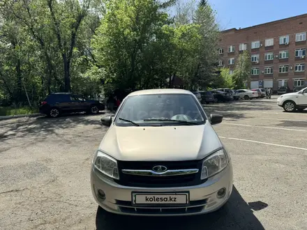 ВАЗ (Lada) Granta 2190 2014 годаүшін2 500 000 тг. в Усть-Каменогорск – фото 2