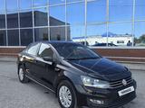 Volkswagen Polo 2018 года за 5 000 000 тг. в Актобе – фото 2