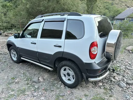 Chevrolet Niva 2020 года за 5 600 000 тг. в Тараз – фото 3