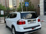 Chevrolet Orlando 2014 года за 4 400 000 тг. в Алматы – фото 2