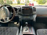 Toyota Land Cruiser 2013 года за 24 500 000 тг. в Алматы – фото 5