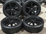 Камри летний комплект оригинал 235 45 R18 Continental за 320 000 тг. в Атырау