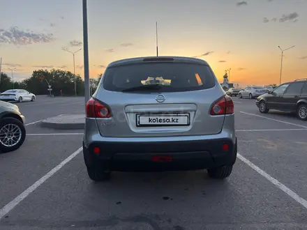 Nissan Qashqai 2008 года за 4 300 000 тг. в Караганда – фото 5