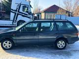 Volkswagen Passat 1993 года за 1 050 000 тг. в Есик