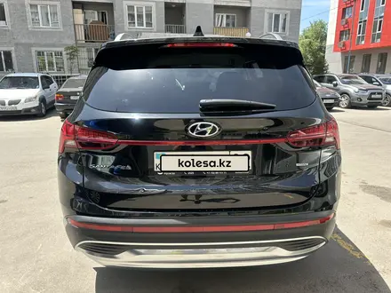 Hyundai Santa Fe 2021 года за 17 500 000 тг. в Алматы – фото 3