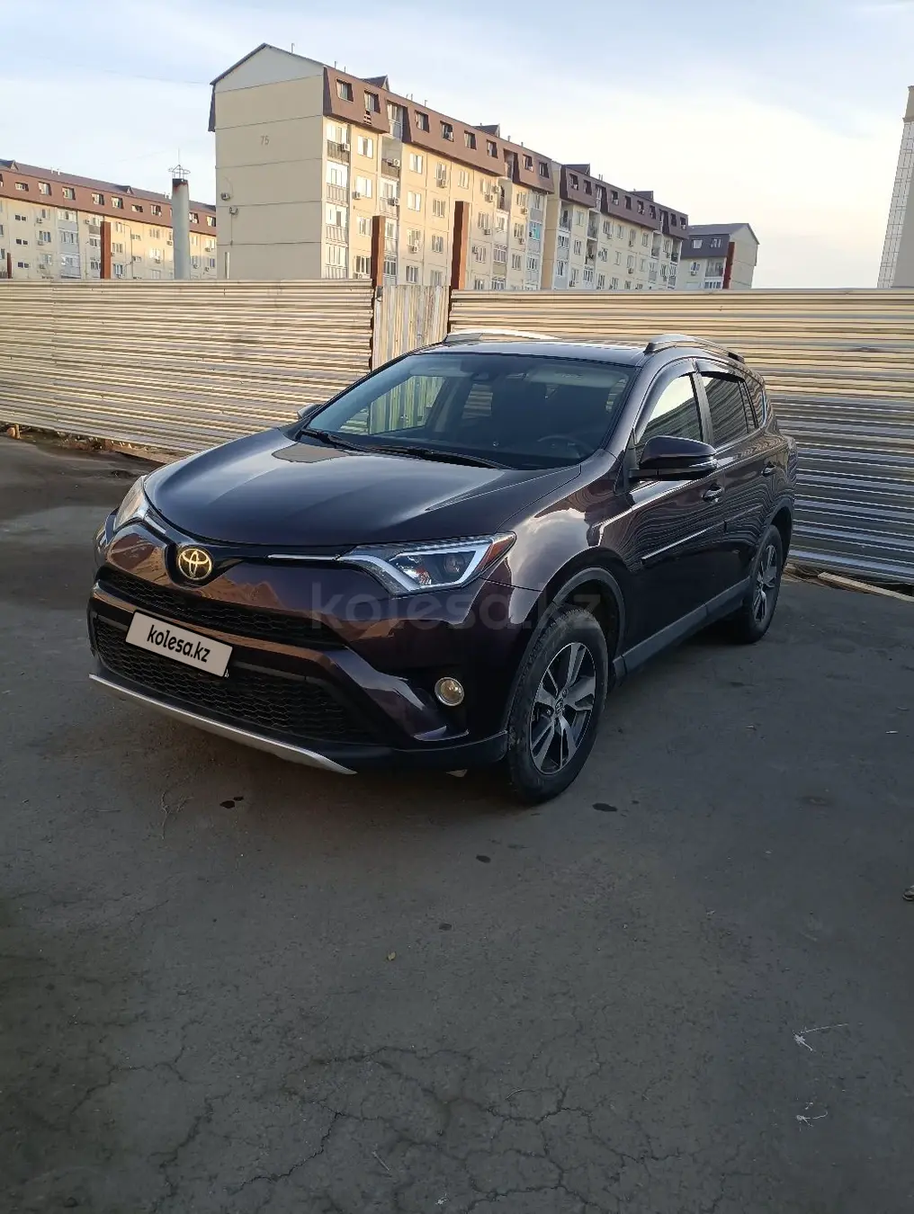 Toyota RAV4, 2017