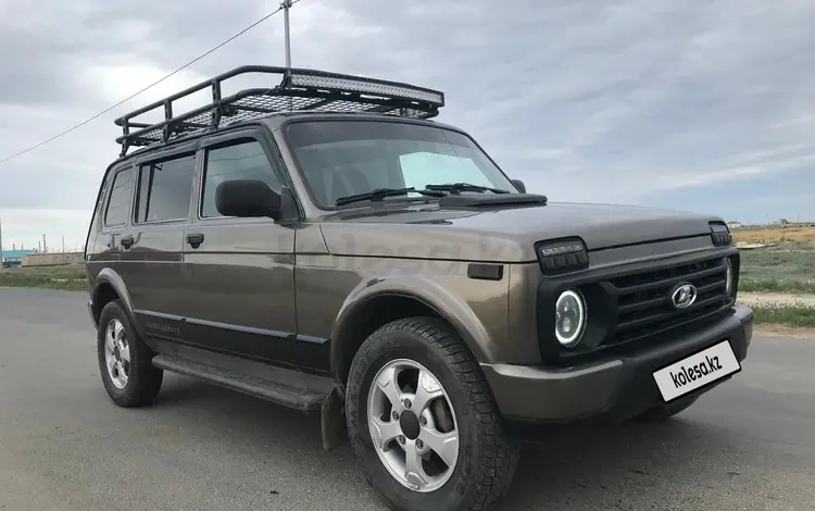 ВАЗ (Lada) Lada 2131 (5-ти дверный) 2016 годаfor3 000 000 тг. в Атырау