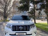 Toyota Land Cruiser Prado 2022 года за 32 500 000 тг. в Алматы