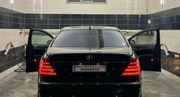 Mercedes-Benz S 500 2007 годаfor9 500 000 тг. в Астана – фото 2