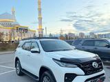 Toyota Fortuner 2022 годаfor28 500 000 тг. в Астана – фото 5