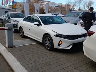 Kia K5, 2021
