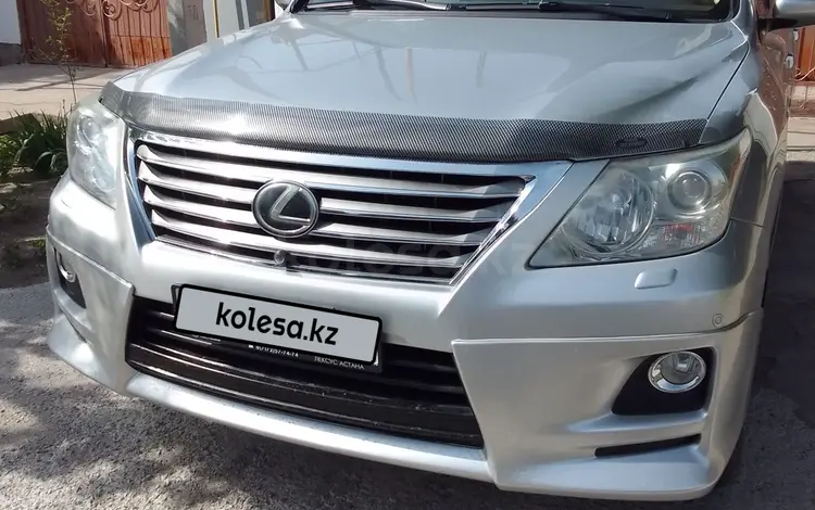 Lexus LX 570 2010 годаүшін22 000 000 тг. в Шымкент