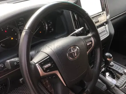 Toyota Land Cruiser 2021 года за 38 500 000 тг. в Петропавловск – фото 9