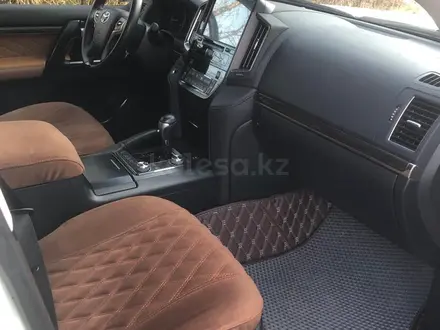 Toyota Land Cruiser 2021 года за 38 500 000 тг. в Петропавловск – фото 12