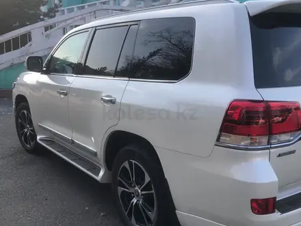 Toyota Land Cruiser 2021 года за 38 500 000 тг. в Петропавловск – фото 5