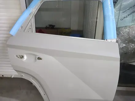 Дверь задняя правая за 8 900 тг. в Алматы