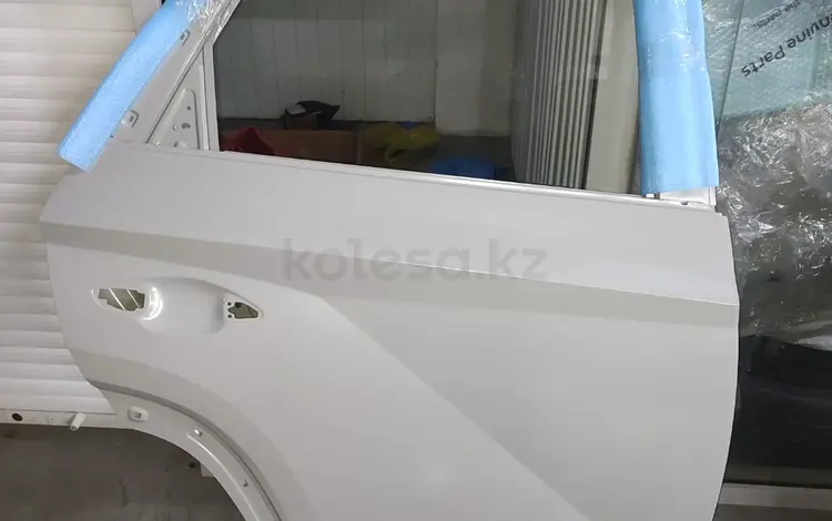 Дверь задняя правая за 8 900 тг. в Алматы