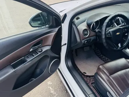 Chevrolet Cruze 2012 года за 3 700 000 тг. в Петропавловск – фото 6