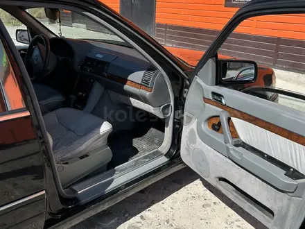 Mercedes-Benz S 320 1994 года за 2 500 000 тг. в Тараз – фото 14