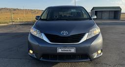 Toyota Sienna 2014 года за 13 800 000 тг. в Алматы