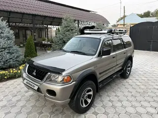 Mitsubishi Montero Sport