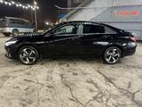 Hyundai Elantra 2023 года за 9 200 000 тг. в Алматы – фото 3