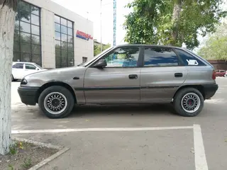Opel Astra, 1993