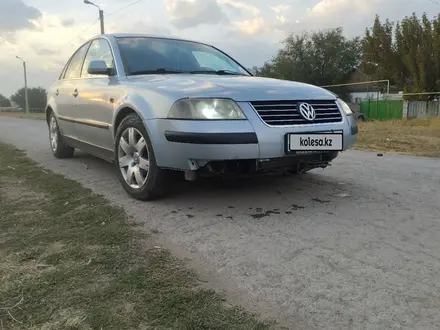 Volkswagen Passat 2001 года за 2 000 000 тг. в Алматы – фото 21