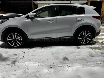 Kia Sportage 2019 года за 10 000 000 тг. в Атырау – фото 7