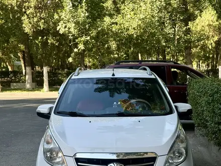 Chevrolet Spark 2010 года за 3 300 000 тг. в Шымкент – фото 4