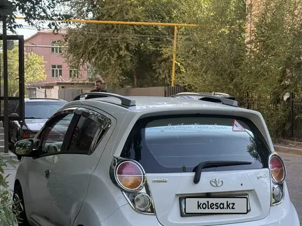 Chevrolet Spark 2010 года за 3 300 000 тг. в Шымкент – фото 7