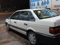 Volkswagen Passat 1990 годаүшін1 300 000 тг. в Тараз