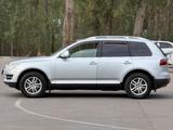 Volkswagen Touareg 2007 годаүшін6 900 000 тг. в Алматы – фото 5