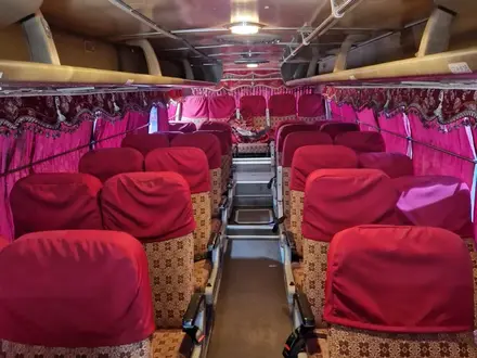 Автобус 45 местный с кондиционером ремни безопасности перевозка в Шымкент – фото 5