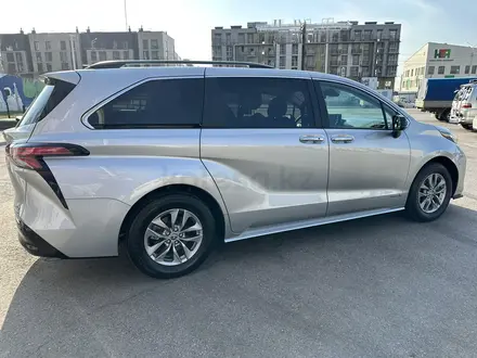 Toyota Sienna 2021 года за 21 200 000 тг. в Алматы – фото 4