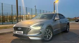 Hyundai Sonata 2022 года за 9 300 000 тг. в Астана – фото 2